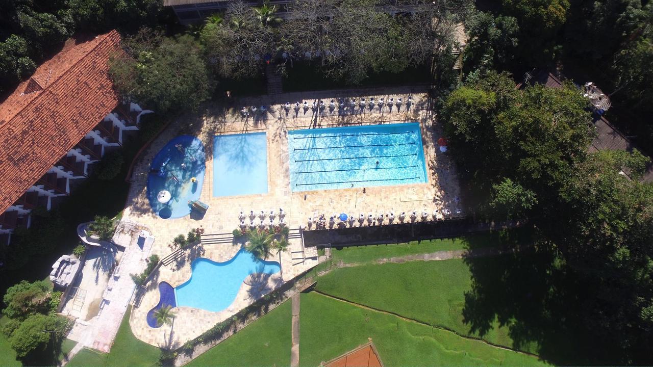Pensão Vale Do Ipe Country Club