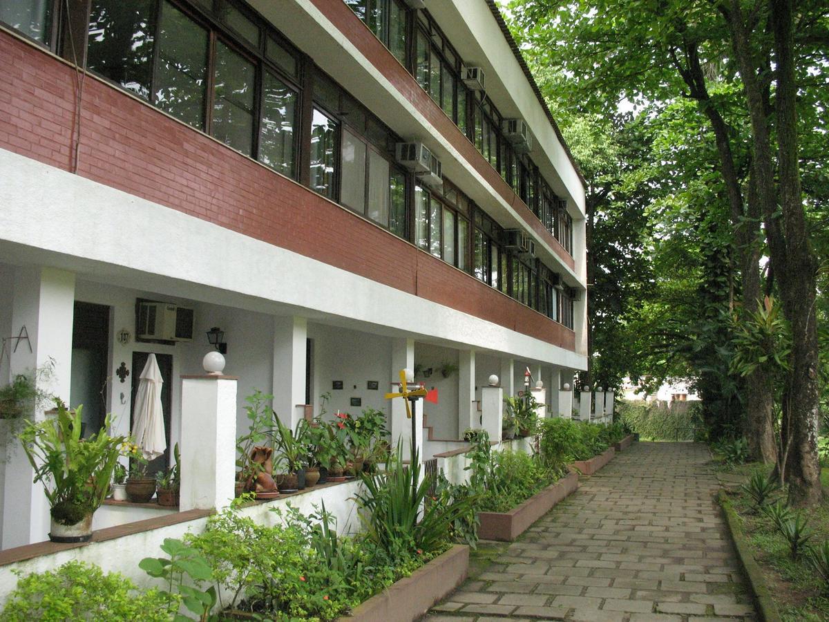 Vale Do Ipe Country Club Pensão *